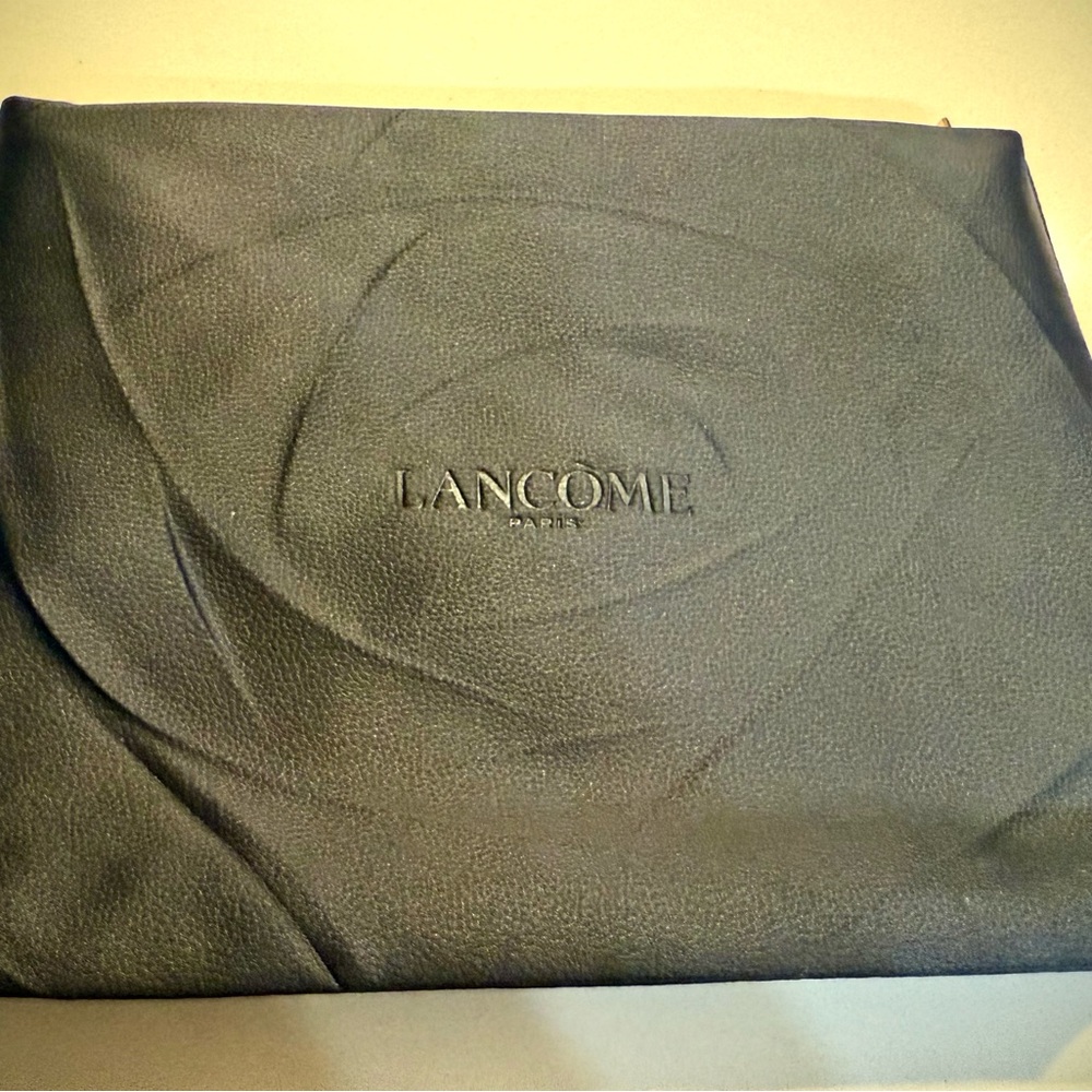 Lancôme Elegant Navy Cosmetic Pouch